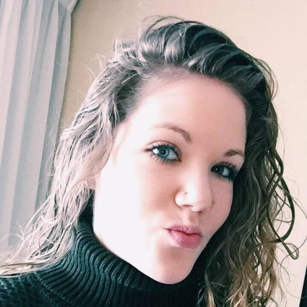 Meet your Posher, Angelica